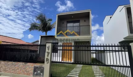 Casa com 3 dormitórios à venda em GAROPABA-SC