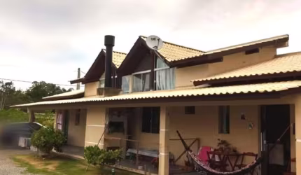 Casa à venda em Garopaba/SC