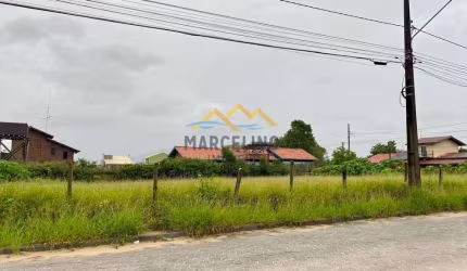Terreno com ótima localização em Ibiraquera - Imbitiba