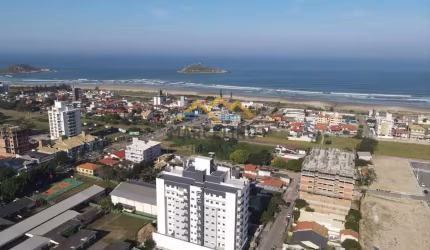 Apartamento Padrão - Com Vista Mar