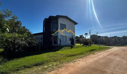 Casa à venda no bairro Ibiraquera - Imbituba/SC