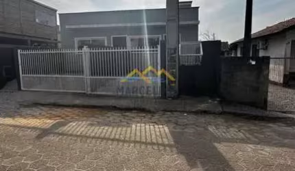 Casa à venda no bairro Mirim - Imbituba/SC