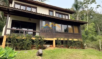 Casa à venda no bairro Campo D'una - Garopaba/SC