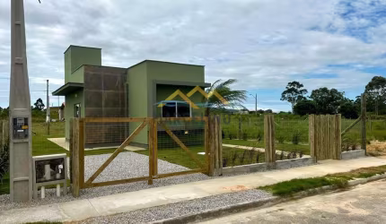 Casa à venda no bairro Sambaqui - Imbituba/SC
