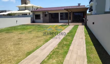 Casa em Village, Imbituba/SC