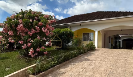 Casa com 3 quartos à venda na Rua Max Lepper, Costa e Silva, Joinville, 180 m2 por R$ 1.230.000