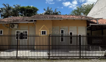 Casa em condomínio fechado com 2 quartos à venda na Rua Quinze de Novembro, Vila Nova, Joinville, 291 m2 por R$ 750.000