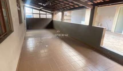 Casa com 3 quartos para alugar no Lagoa (Justinópolis), Ribeirão das Neves  por R$ 2.750