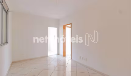 Venda Apartamento 2 quartos Arvoredo 2ª Seção Contagem