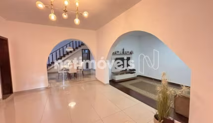 Venda Casa Sagrada Família Belo Horizonte