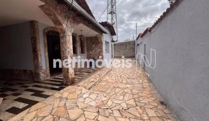 Venda Casa João Pinheiro Belo Horizonte