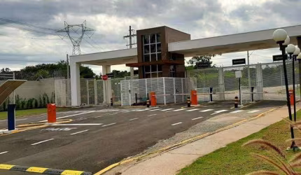 Terreno de Esquina Condominio Bella Vitta