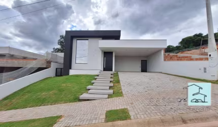 Casa Moderna no Condominio Santa  Isabel 2