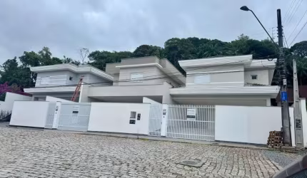 casa a venda, Bairro Gloria, em construção, Buch Imoveis