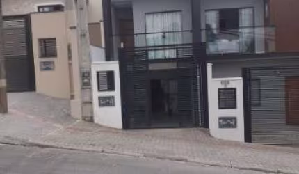 Casa vende Bairro Floresta Joinville - Buch Imóveis