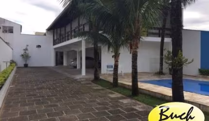 Casa à venda em Guaratuba - Alto Padrão - Buch Imóveis