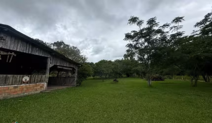 Sítio 1 dormitórios à venda Parque Florestal Itapuã Viamão/RS