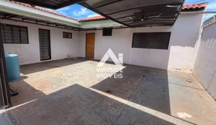 Casa com 2 quartos à venda na Rua Amador Bueno, Centro, Jardinópolis, 140 m2 por R$ 318.900