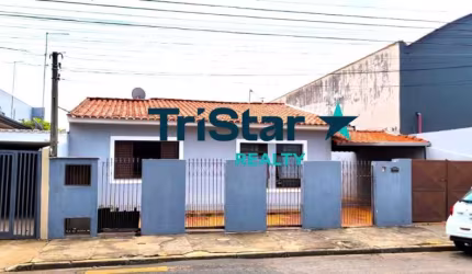 TRISTAR REALTY CA00123 - EXCELENTE OPORTUNIDADE  DE CASA LOCALIZADA EM REGIAO CENTRAL - AT. 456m² - AC. 195m² - CENTRO INDAIATUBA SP