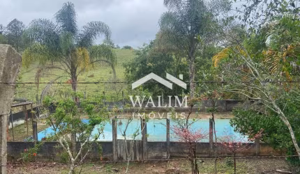 Fazenda de 19 Hectares entre Barbacena e Barroso - Casa Sede, Piscina, Pastagem Formada e Excelente Potencial Produtivo - R$ 800.000