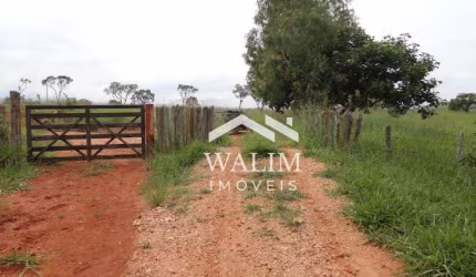 Fazenda à venda, 1120000 m² por R$ 3.500.000,00 - Zona Rural - Oliveira/MG