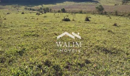 ?? Fazenda de 148 Alqueires em Passos, MG – Riqueza em Água e Estrutura Completa! ??