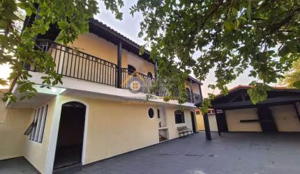 Casa com 4 quartos à venda no Jardim Alice, Indaiatuba  por R$ 880.000