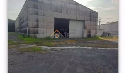 Barracão / Galpão / Depósito com 1 sala para alugar no Loteamento Boa Vista, Barra Mansa  por R$ 100.000