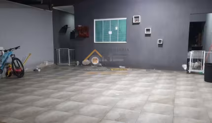 Casa com 3 quartos à venda no Jardim Regente, Indaiatuba  por R$ 620.000