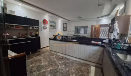 Casa com 3 quartos à venda no Jardim Flórida, Indaiatuba  por R$ 750.000