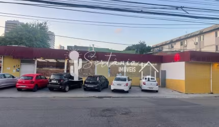 Aluguel de Ponto comercial em Boa Viagem, 360M², com amplo estacionamento.