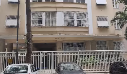 Apartamento à venda  com 3 quarto(s)
