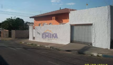 Casa com 4 quarto(s) no bairro Centro Sul em Cuiabá - MT