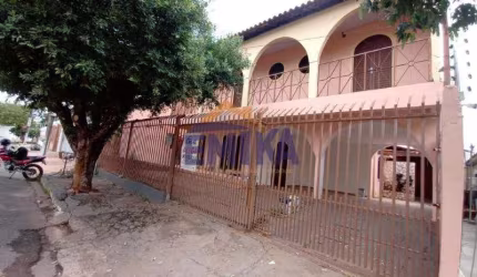 Casa com 3 quarto(s) no bairro Morada do Ouro em Cuiabá - MT