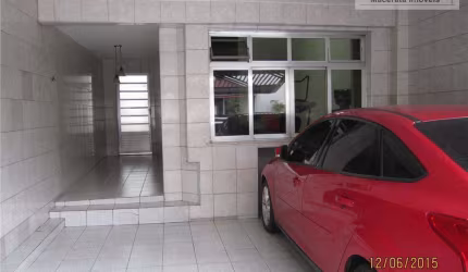 Sobrado com 3 dormitórios à venda, 200 m² por R$ 690.000,00 - Jardim Marajoara - São Paulo/SP
