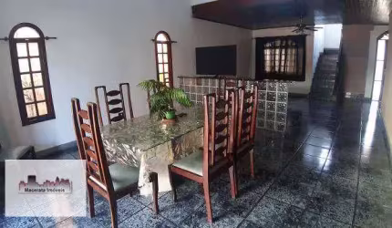 Sobrado com 4 dormitórios à venda, 250 m² por R$ 1.300.000,00 - Interlagos - São Paulo/SP