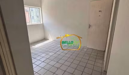 Apartamento com 2 dormitórios à venda, 42 m² por R$ 100.000 - Encruzilhada - Recife/PE