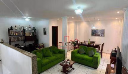 Ótima Casa de Vila em São Loureço! 2 Quartos, 2 banheiros sociais, churrasqueira à venda, 90 m² por R$ 330.000 - São Lourenço -Niterói- ESTUDA PERMUTA