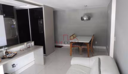 Apartamento com 2 varandas, 3 dormitórios sendo 1 suíte com 2 vagas à venda, 100 m² por R$ 1.200.000 - Charitas - Niterói/RJ