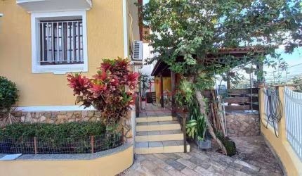 Casa à venda, 183 m² por R$ 650.000,00 - Barreto - Niterói/RJ