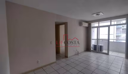 Apartamento com varanda, 2 dormitórios sendo 1 suíte . 1 vaga de garagem à venda, 65 m² por R$ 450.000 - Ingá - Niterói/RJ