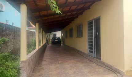 Casa com 3 dormitórios à venda, 213 m² por R$ 265.000,00 - Estancia Itaguai - Caldas Novas/GO