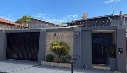 Casa 3 quartos à venda, 160 m² por R$ 480.000 - Bairro Caldas Do Oeste - Caldas Novas/GO