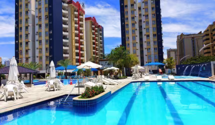 Apartamento com 2 dormitórios à venda, 69 m² por R$ 160.000,00 - Do Turista - Caldas Novas/GO