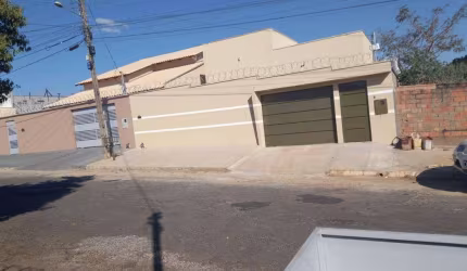 Casa com 3 dormitórios à venda, 145 m² por R$ 500.000,00 - Estancia Itaguai - Caldas Novas/GO