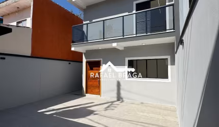 Lindo Sobrado Médio Padrão Alto Pronto Para Morar