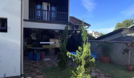 Casa com 3 quartos à venda no Centro, Pomerode  por R$ 1.440.000