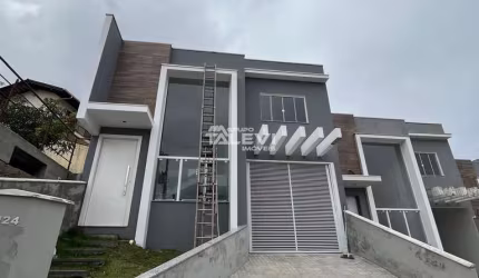 Casa com 3 quartos à venda na Escola Agrícola, Blumenau , 154 m2 por R$ 750.000