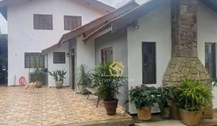 Casa com 4 dormitórios à venda, 532 m² por R$ 1.379.000,00 - Caixa D'água - Vinhedo/SP
