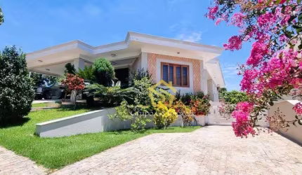 Casa com 3 dormitórios à venda, 625 m² por R$ 2.650.000,00 - Condomínio Portal do Lago - Valinhos/SP